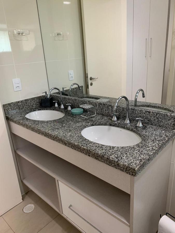 Апартаменты Flat Em Pitangueiras - Sacada Gourmet, 3 Dorms, Limpeza Diaria E Serv De Praia Гуаружа Экстерьер фото